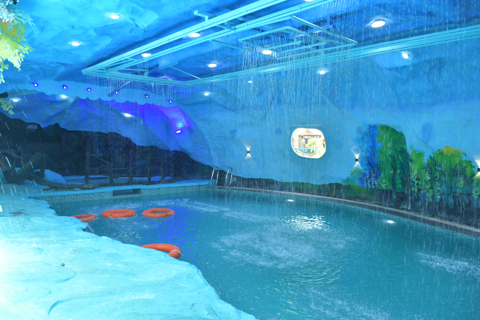 Indoor swimming pool at Arco Park ’N’ Resort, Kasaragod